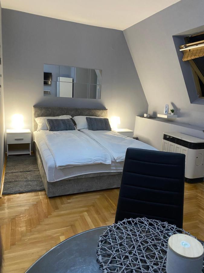 369 Apartments 수보티차 외부 사진