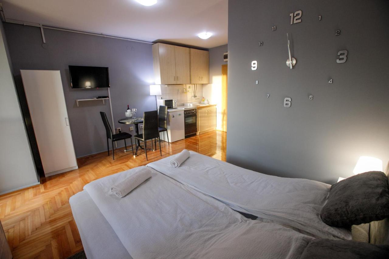 369 Apartments 수보티차 외부 사진